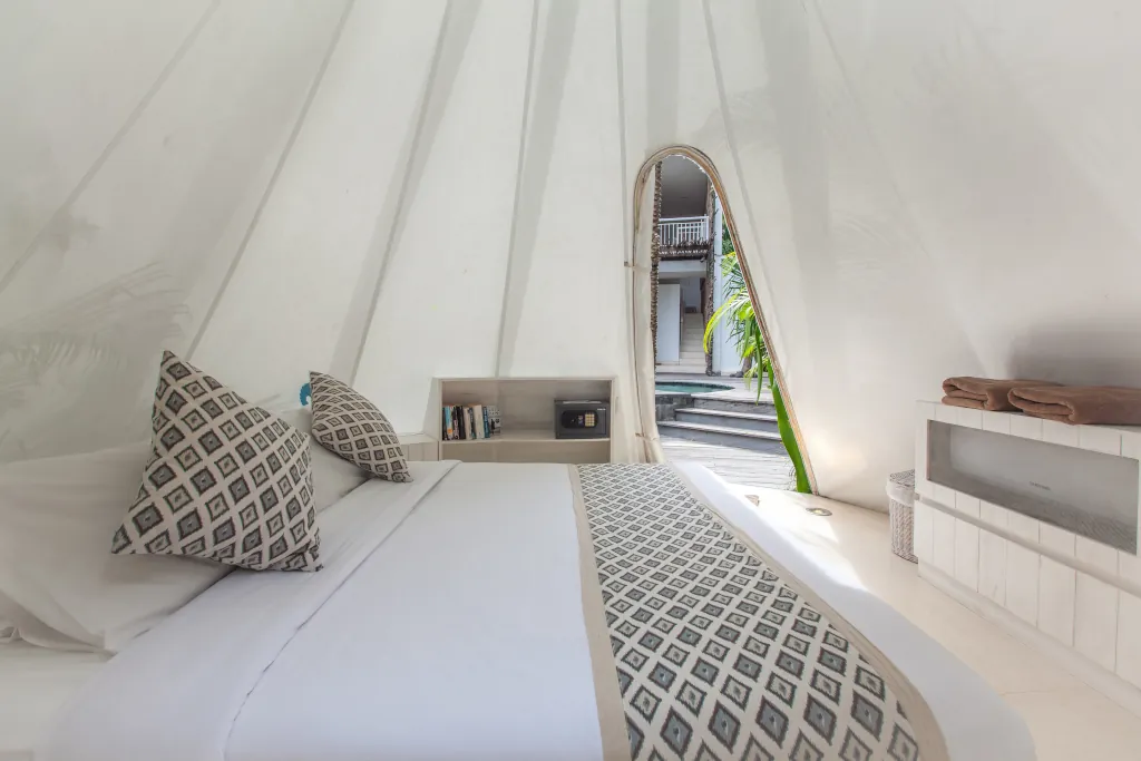 Tipi: Glamping im Surfer-Stil - ZIMMER IM SURF CAMP IN SEMINYAK