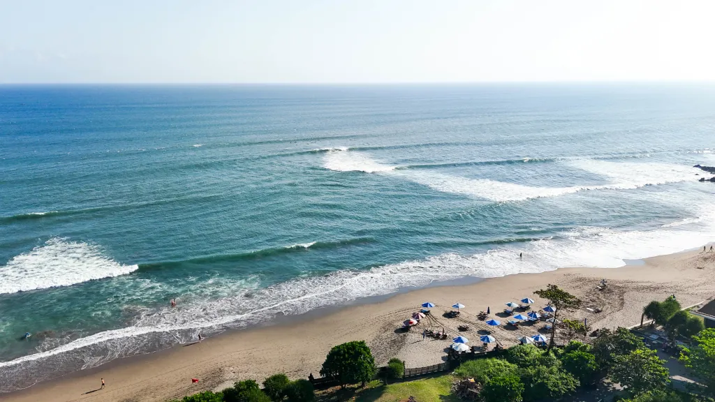 Old Mans und Pererenan Left, Canggu
