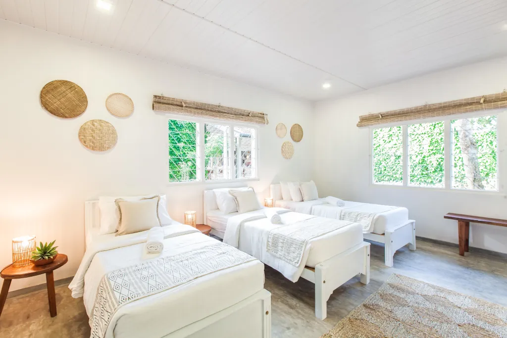 Standard dorm - surfer’s delight - Weligama Surf Camp rooms