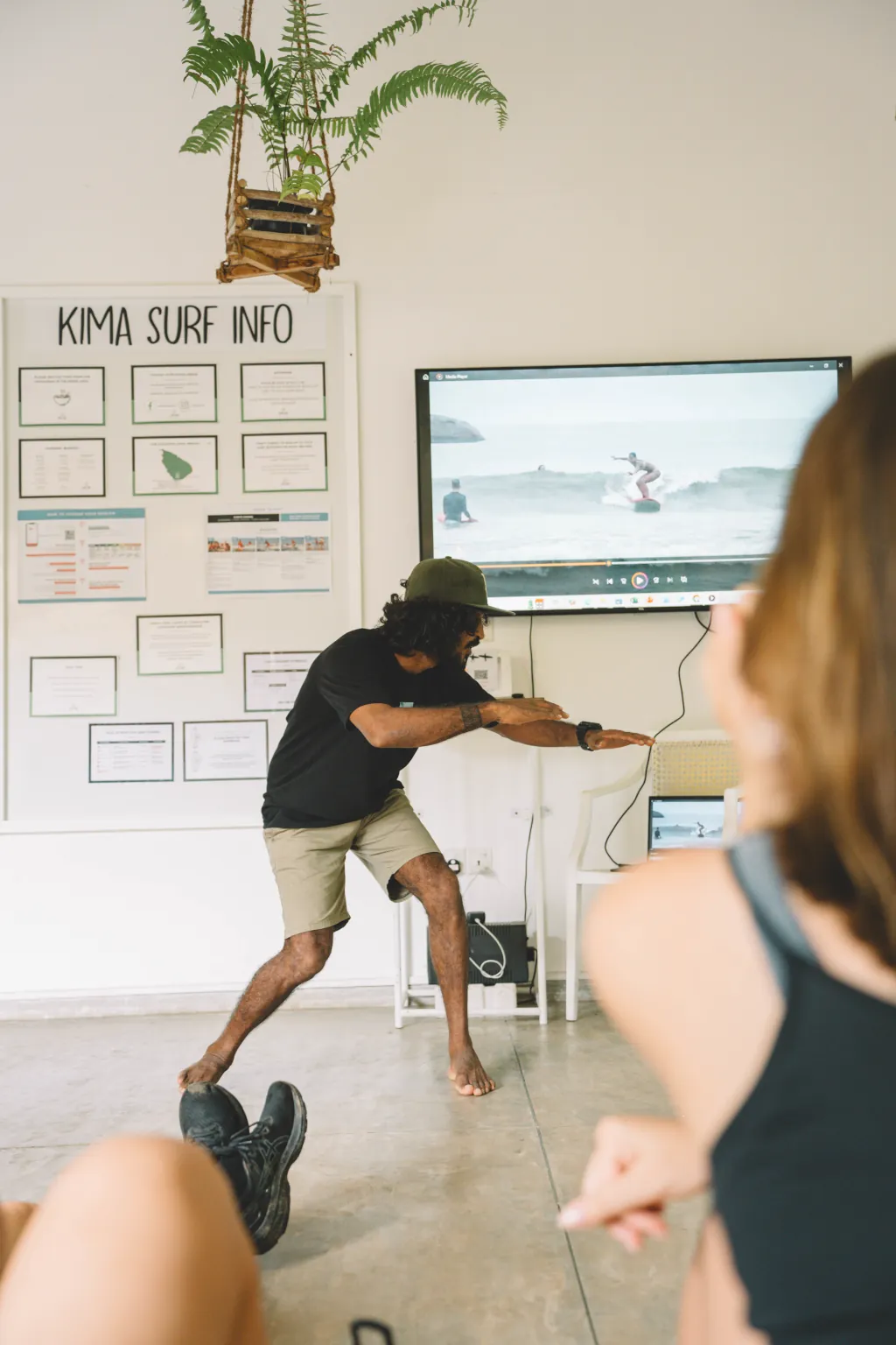 Nutze Videoanalyse um dein Surfen zu verbessern - In all unseren Kima Surfcamps
