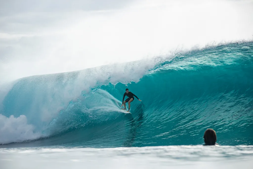 Uluwatu (Peak, Racetrack & Temples)