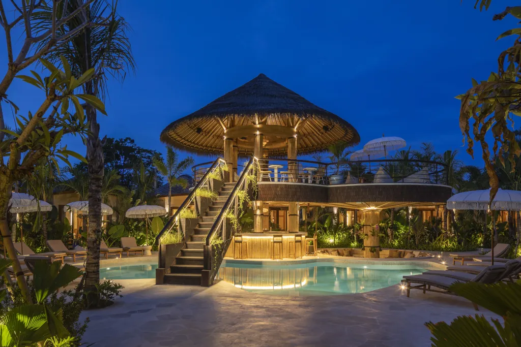 Main pool at Kima Uluwatu at night
