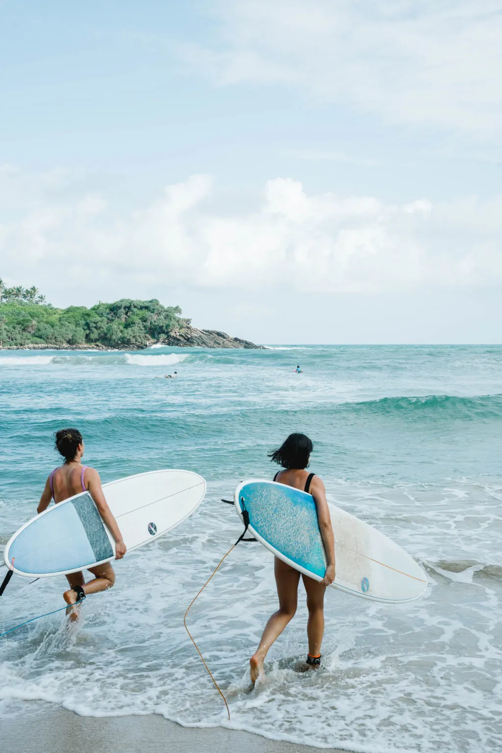 06:00 AM - Time for a Morning Surf!