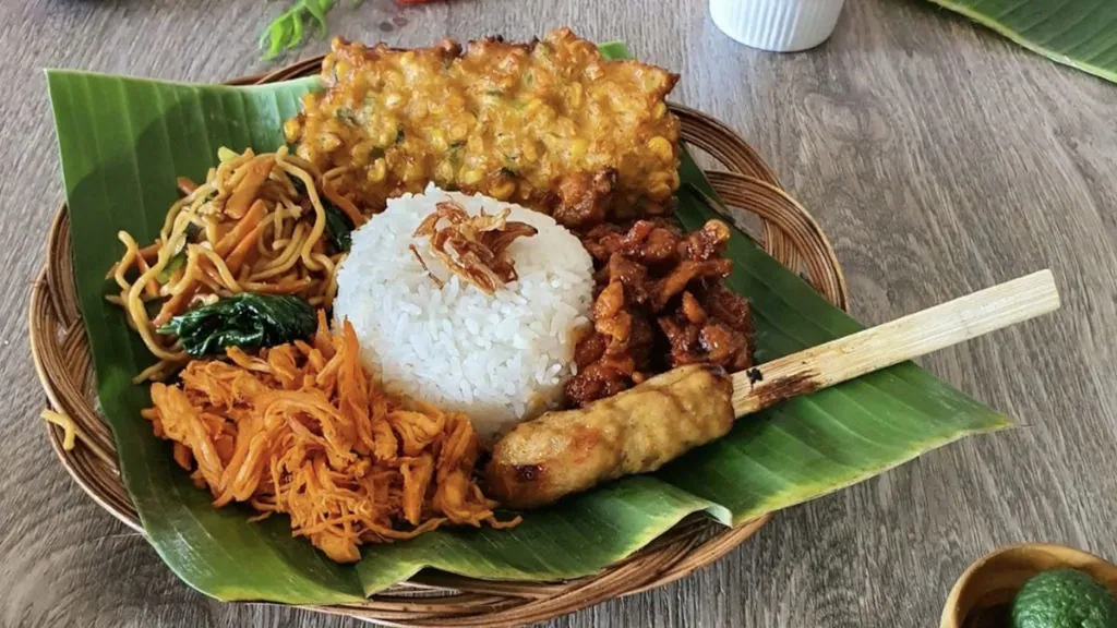 Makan Siang: Lunch Break - Nasi Campur