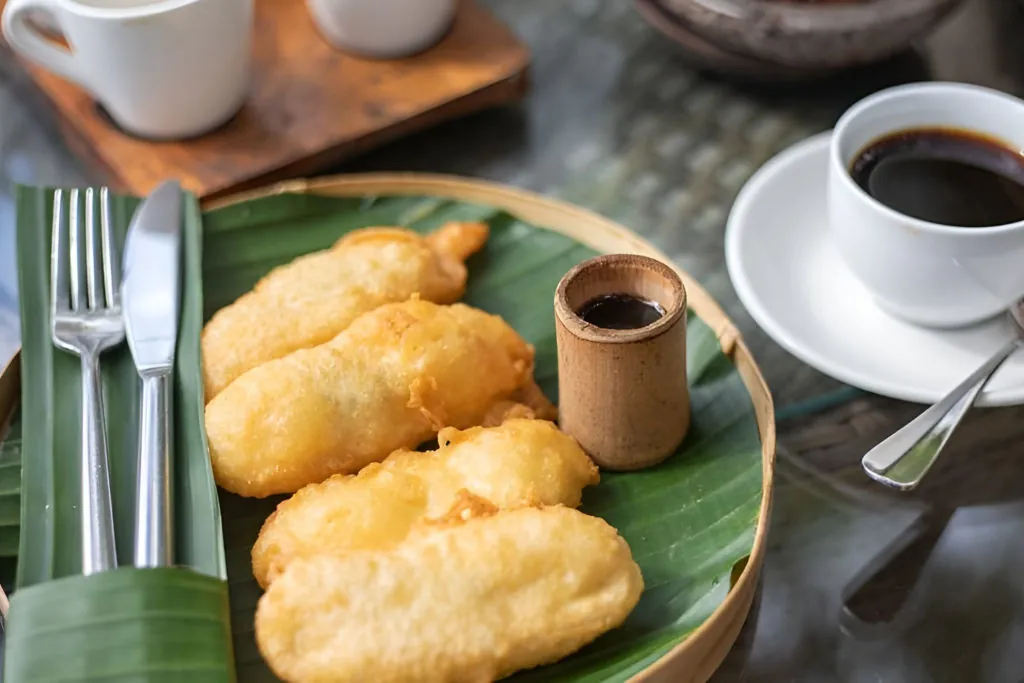 Desserts: Happy Dance for the Sweet Tooth - Pisang Goreng