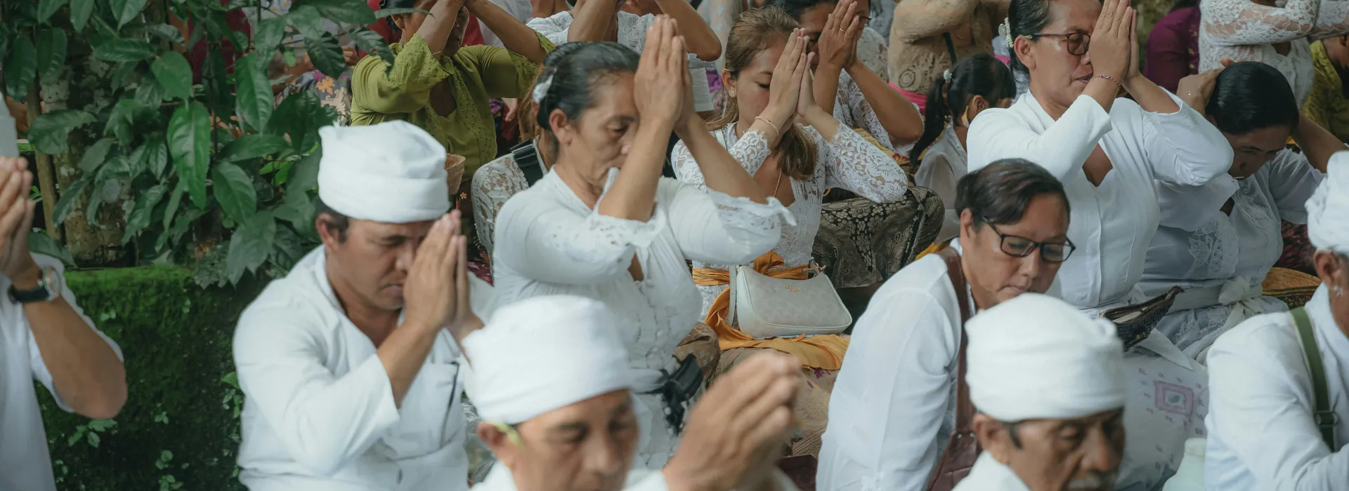 Balinese Etiquette - The Rules of Balinese Respect