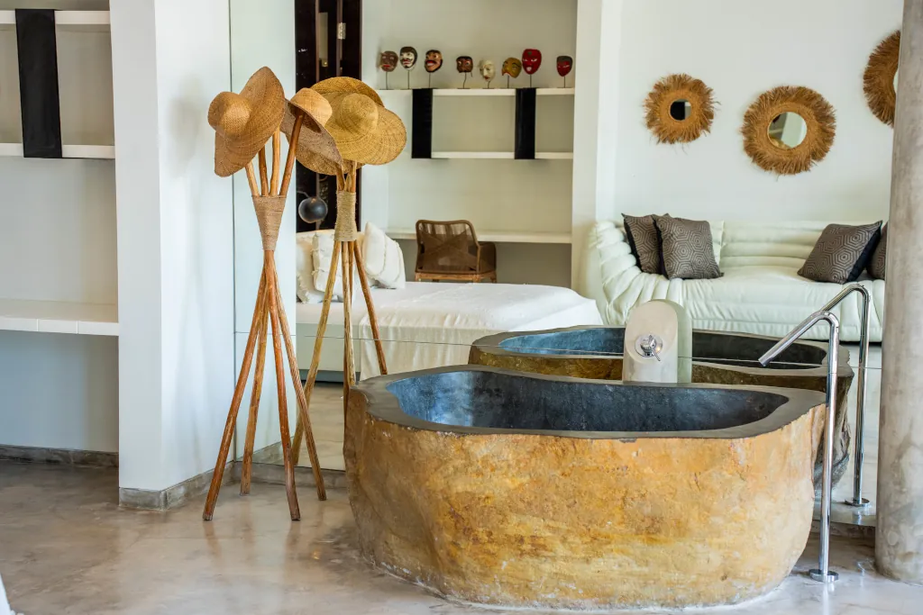 surf-retreats/surf-retreat-bali/villaMossoCarousel/19.webp