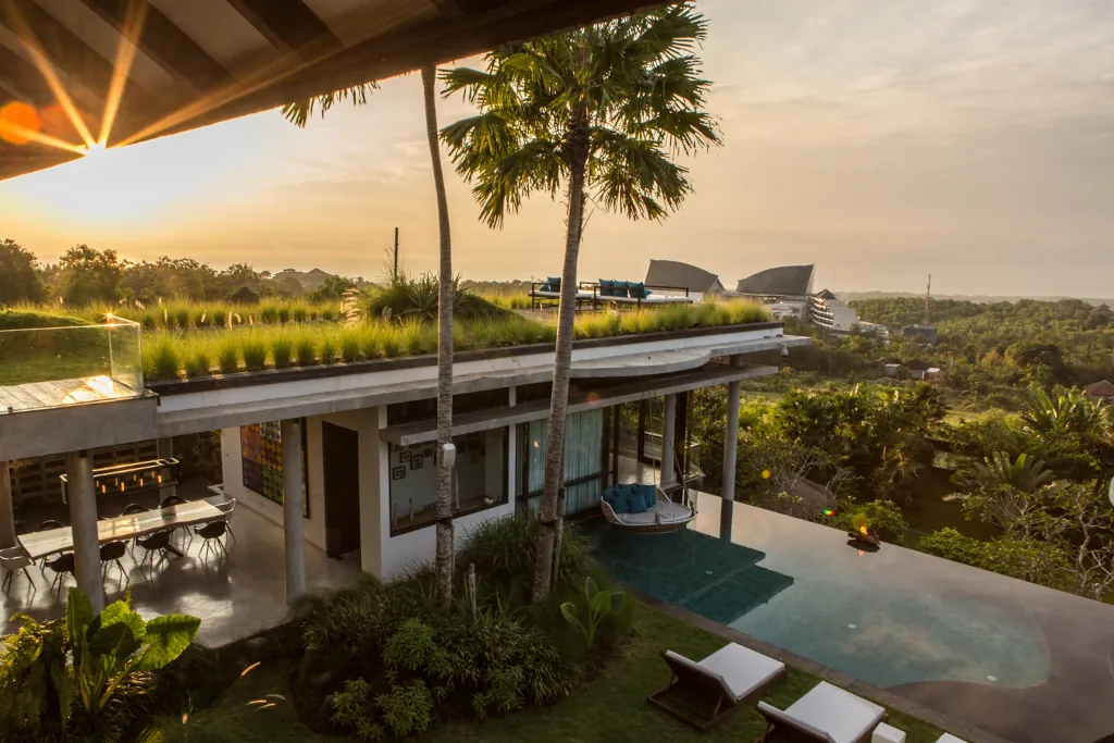 surf-retreats/surf-retreat-bali/villaMossoCarousel/29.webp