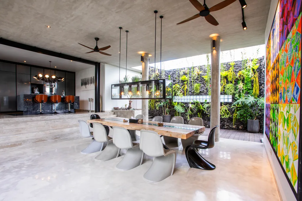 surf-retreats/surf-retreat-bali/villaMossoCarousel/5.webp